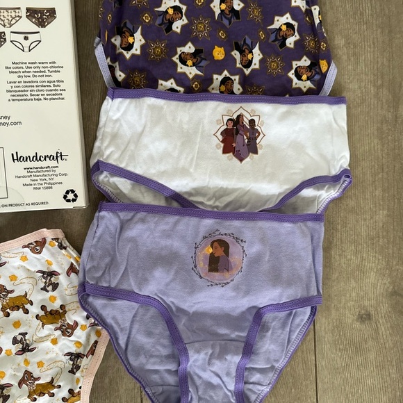 New Disney Wish Underwear Briefs 7 Pairs multimedia - Picture 9 of 10